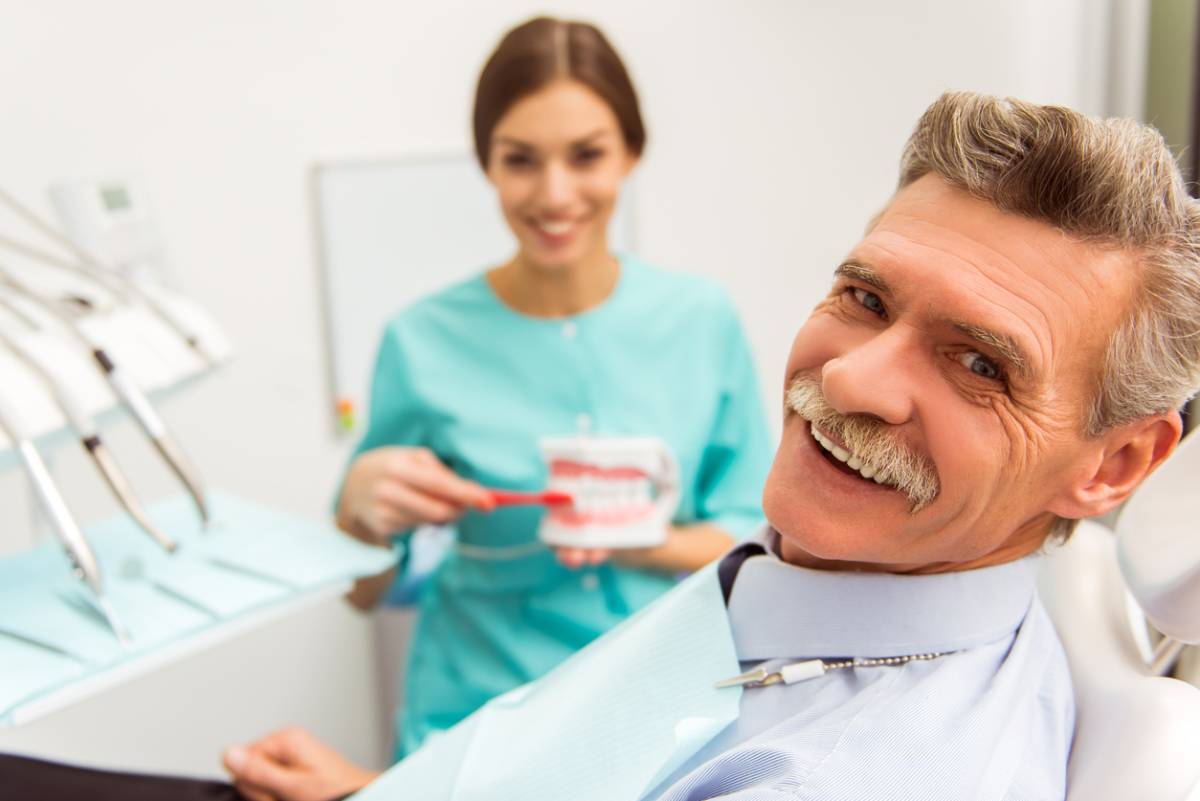 best age to get dentures