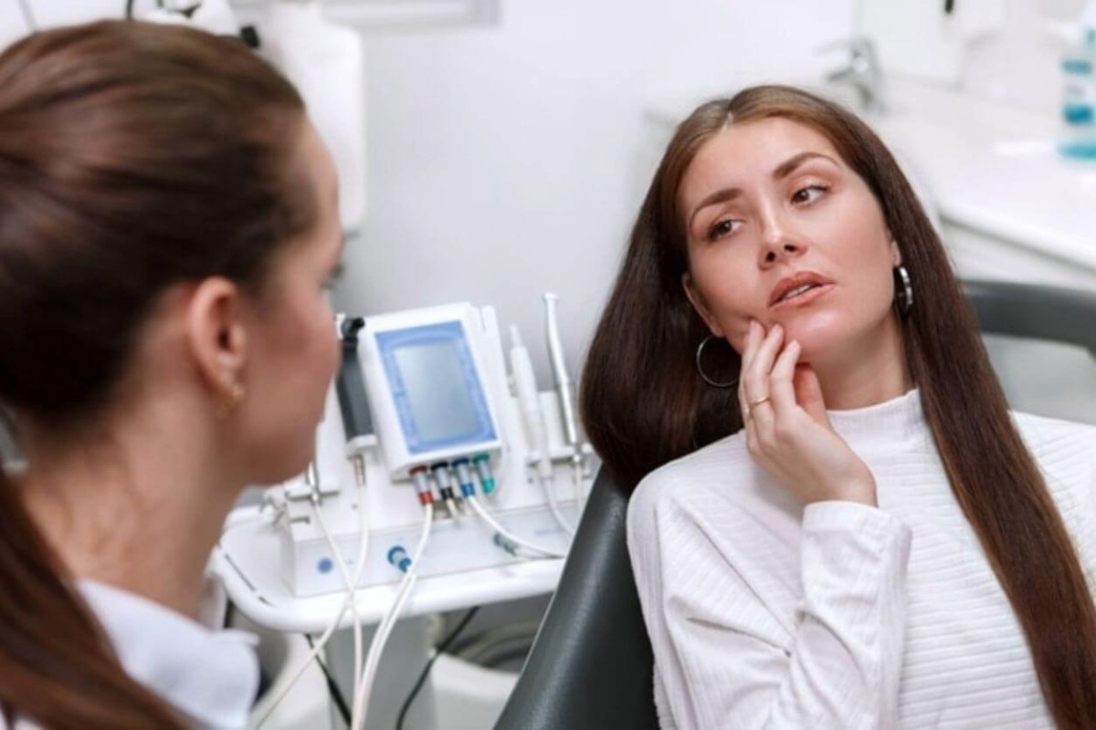 where can i find an emergency dentist near me